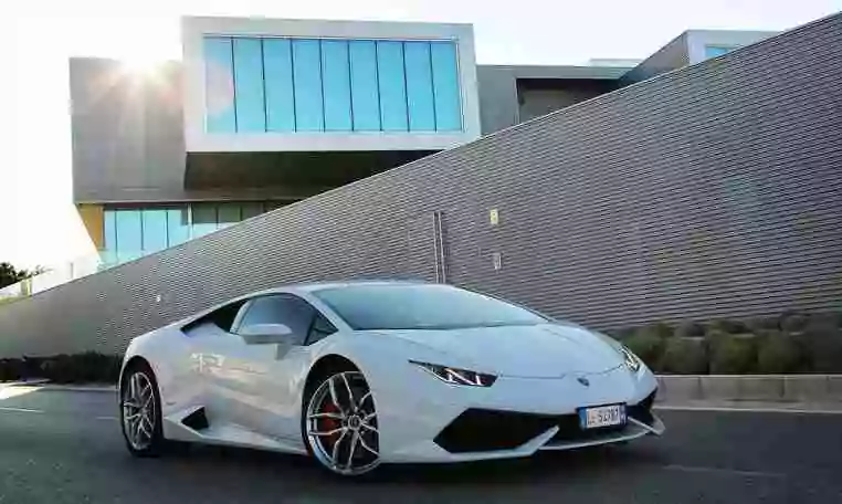 Rent Lamborghini Huracan Dubai