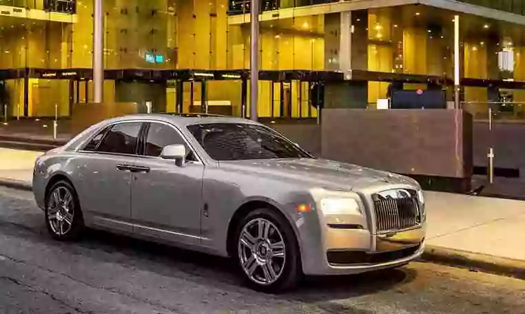 Rolls Royce Phantom Car Rental Dubai